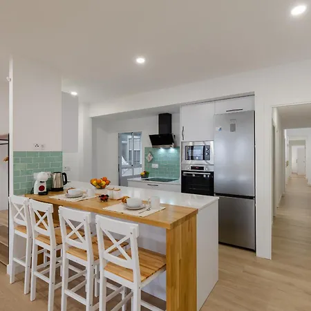 And By Fidalsa Apartment